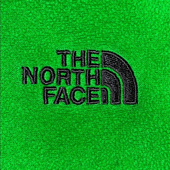 The North Face men’s fleece pullover - Picture 2 of 4